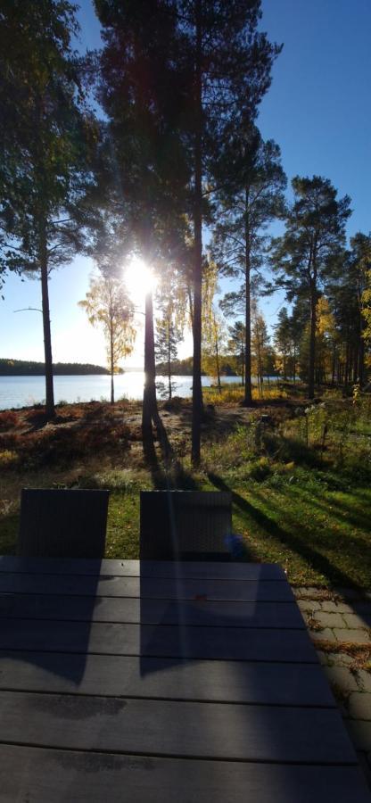 Lakeside Log Cabin Fraemby Udde 팔룬 외부 사진